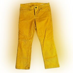 GAP Women's Straight Leg Jeans in Vibrant Yellow